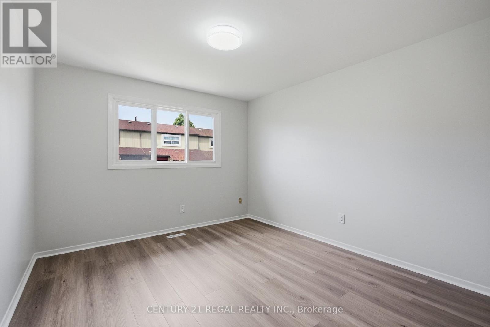 28 Newdawn Crescent, Toronto, Ontario  M1V 1J9 - Photo 20 - E13447626
