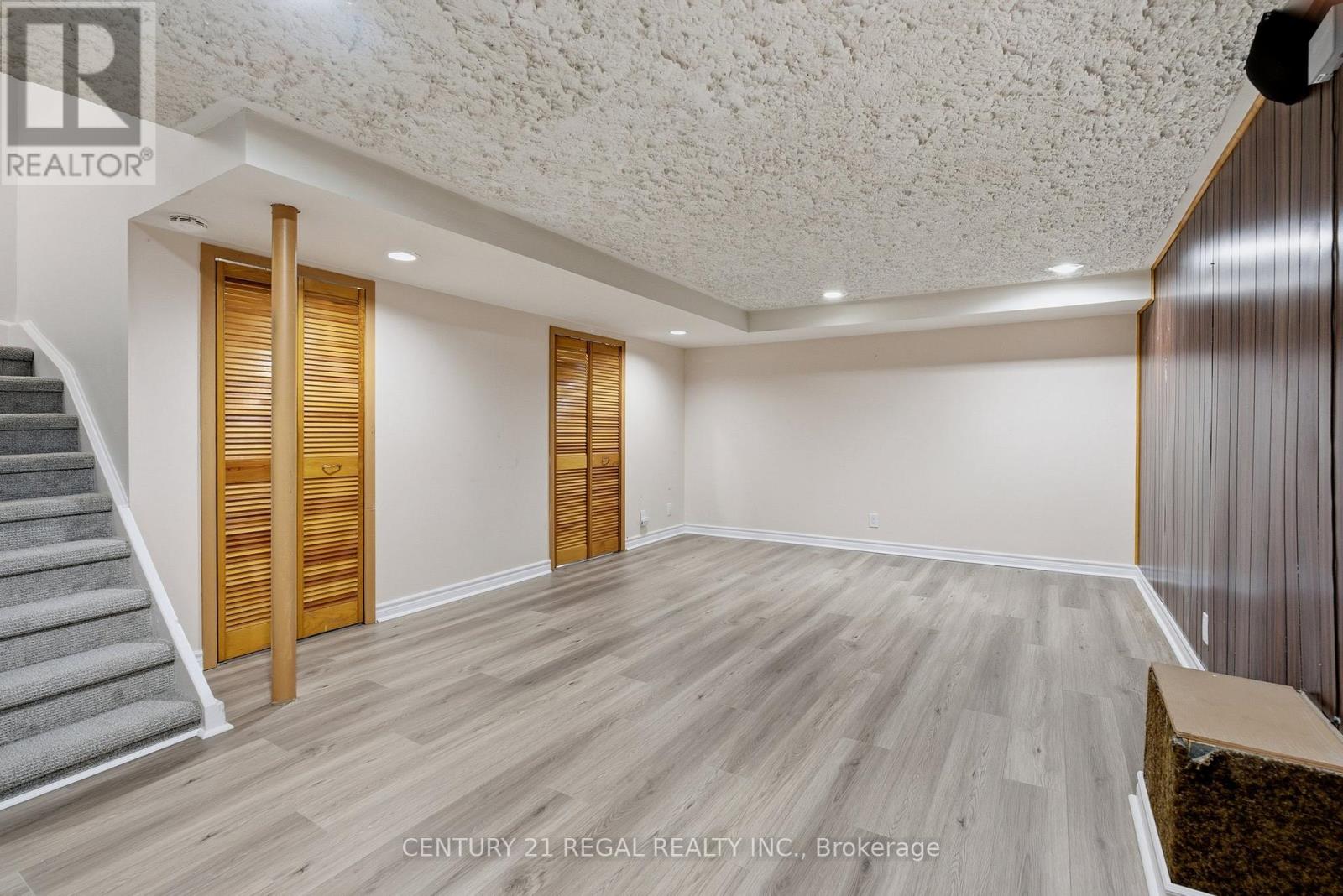 28 Newdawn Crescent, Toronto, Ontario  M1V 1J9 - Photo 28 - E13447626