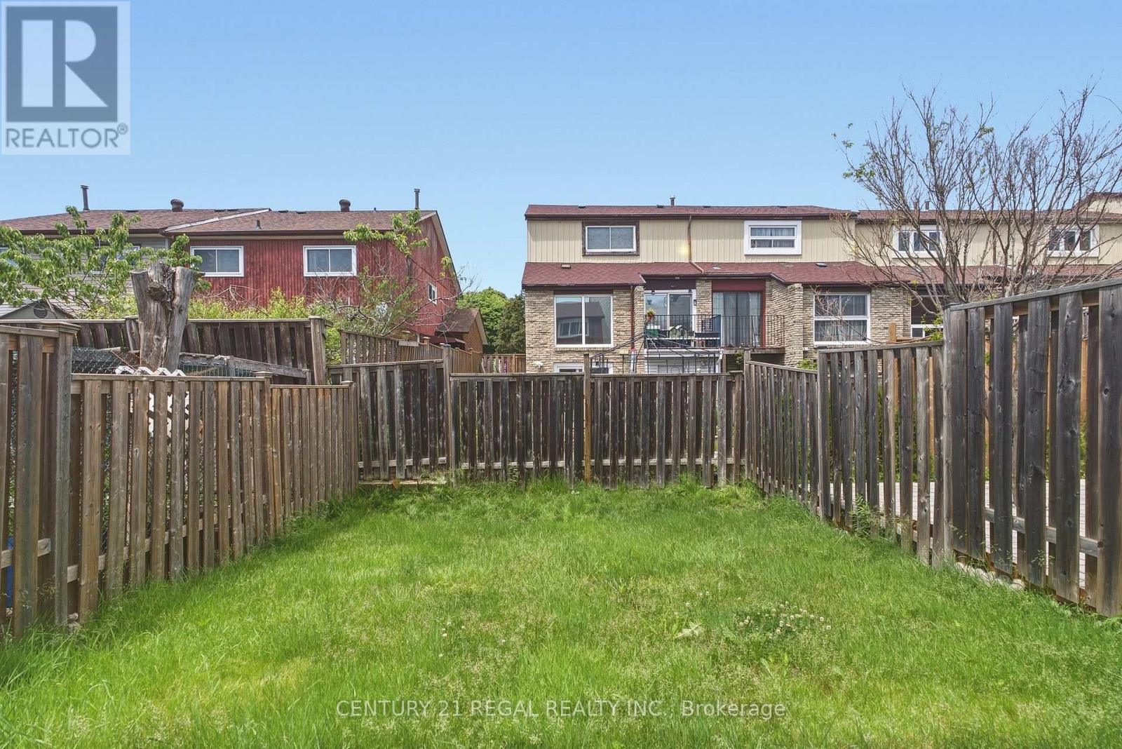 28 Newdawn Crescent, Toronto, Ontario  M1V 1J9 - Photo 34 - E13447626
