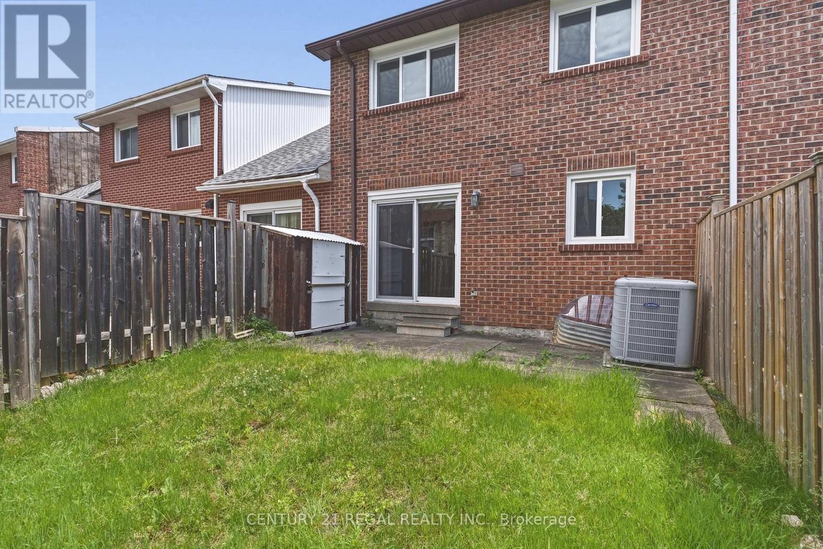 28 Newdawn Crescent, Toronto, Ontario  M1V 1J9 - Photo 37 - E13447626