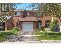 28 NEWDAWN CRESCENT, Toronto, Ontario