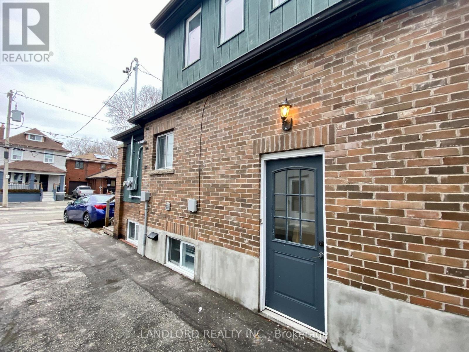 Bsmt - 1001 Cosburn Avenue, Toronto (Woodbine-Lumsden), Ontario  M4C 2W8 - Photo 21 - E13447634
