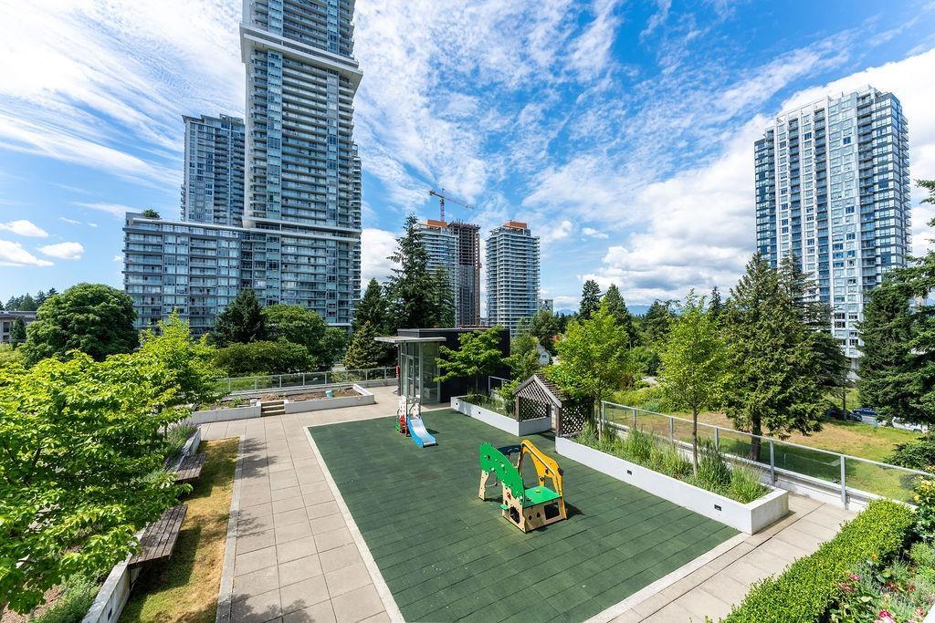 605 13438 Central Avenue, Surrey, British Columbia  V3T 0N2 - Photo 15 - R3136024