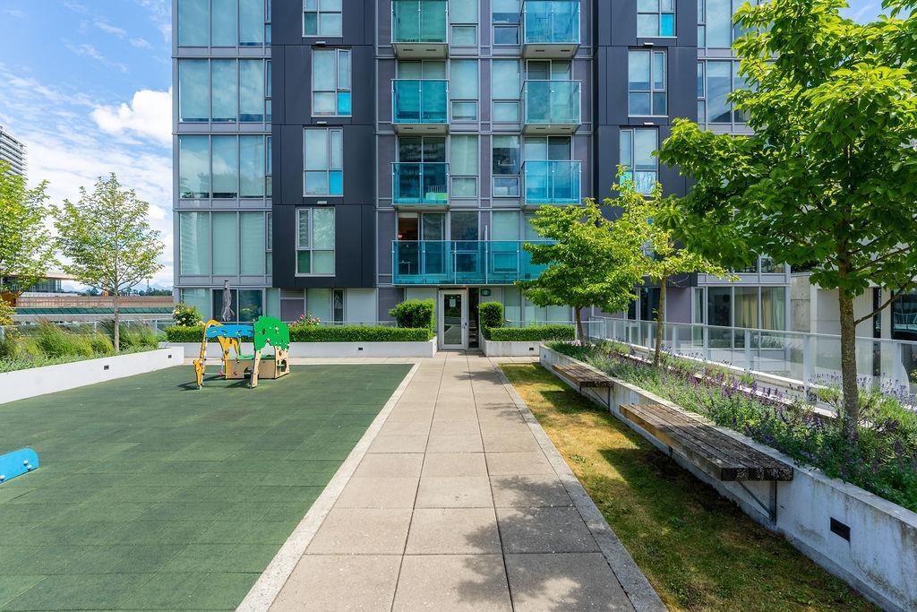 605 13438 Central Avenue, Surrey, British Columbia  V3T 0N2 - Photo 24 - R3136024
