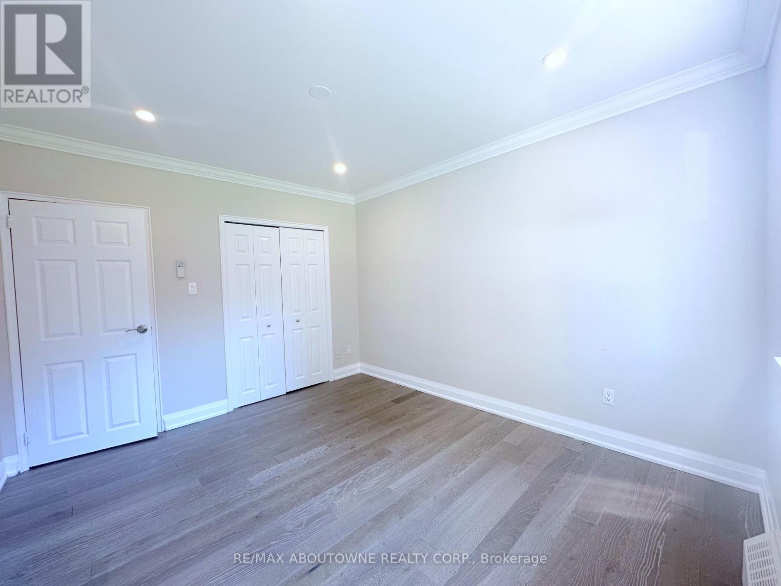 204 - 135 Allan Street, Oakville, Ontario  L6J 3N4 - Photo 10 - W13259442