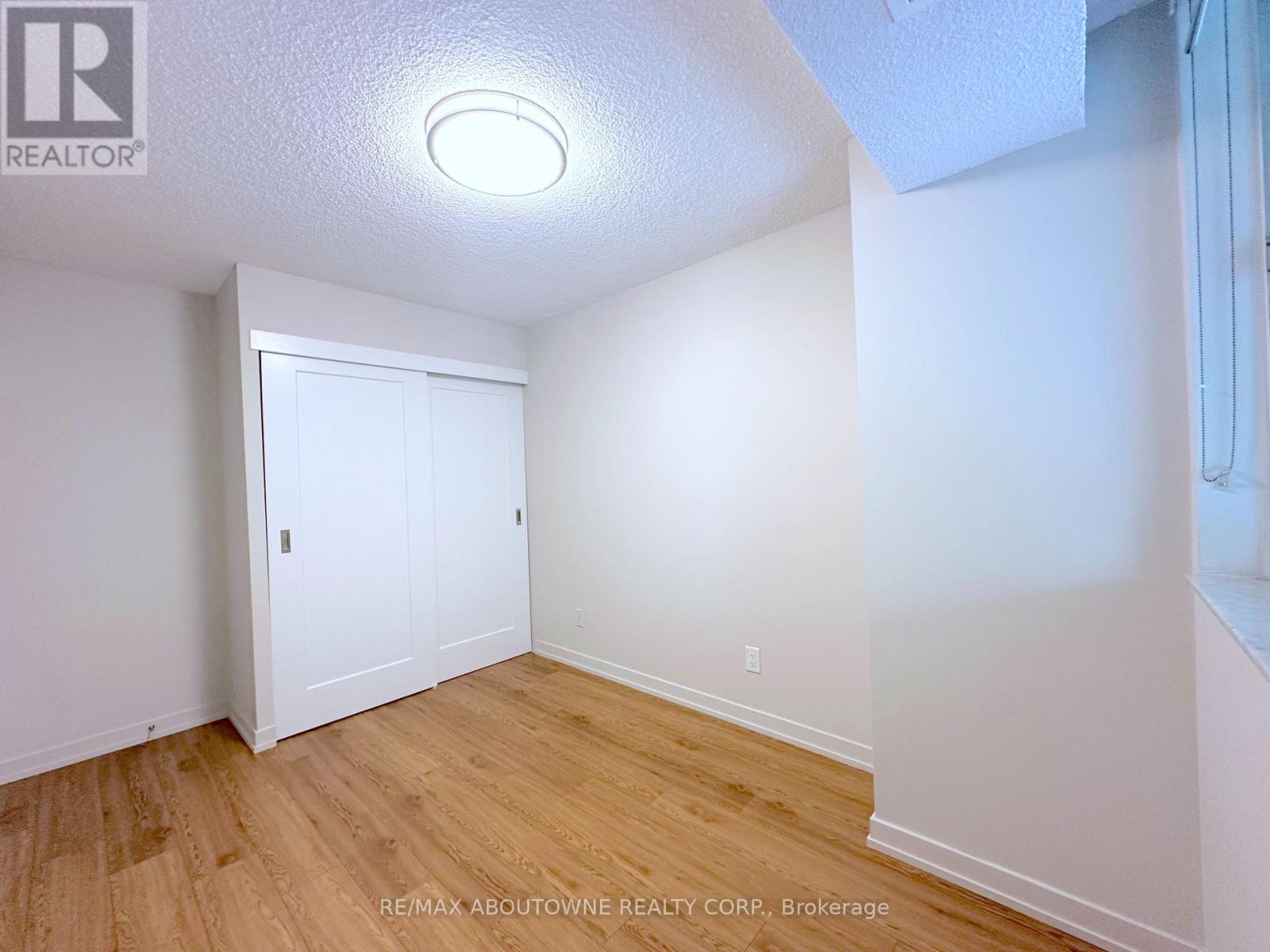 301 - 165 La Rose Avenue, Toronto, Ontario  M9P 3S9 - Photo 11 - W13431048