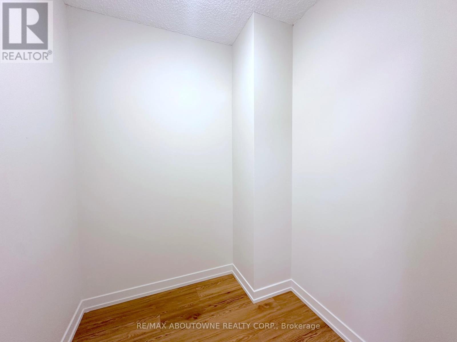 301 - 165 La Rose Avenue, Toronto, Ontario  M9P 3S9 - Photo 16 - W13431048