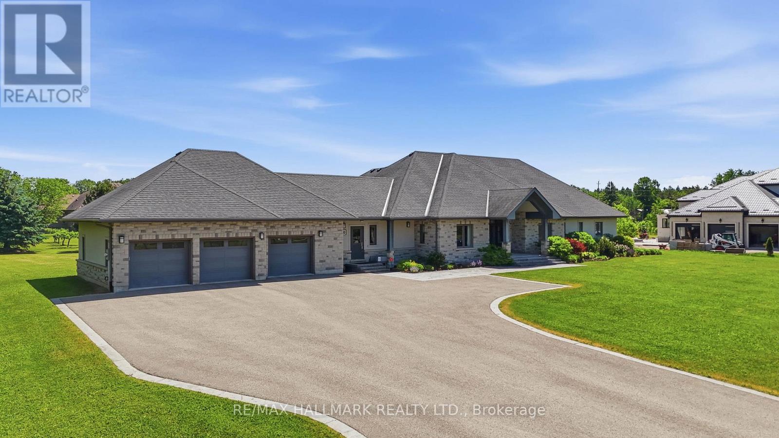 67 GRAYFIELD DRIVE, Whitchurch-Stouffville, Ontario