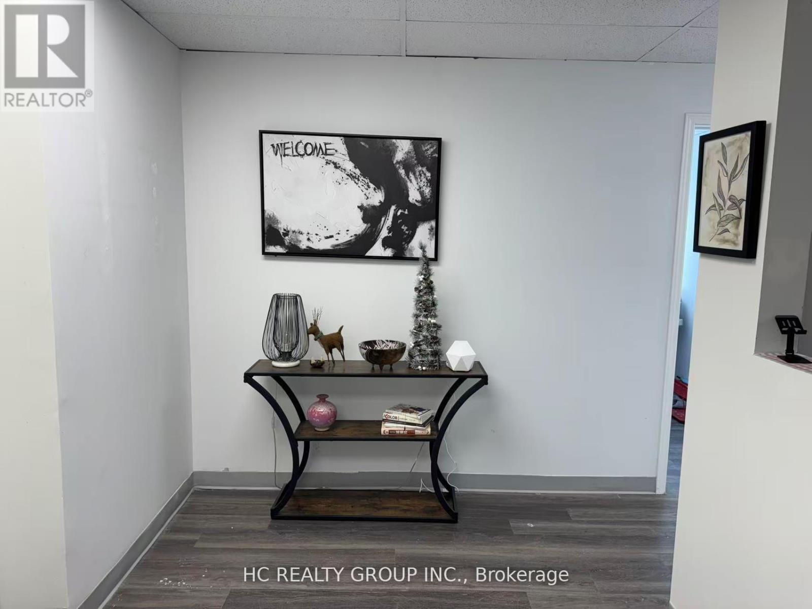 2b - 7027 Yonge Street, Markham, Ontario  L3T 2A5 - Photo 3 - N13447482