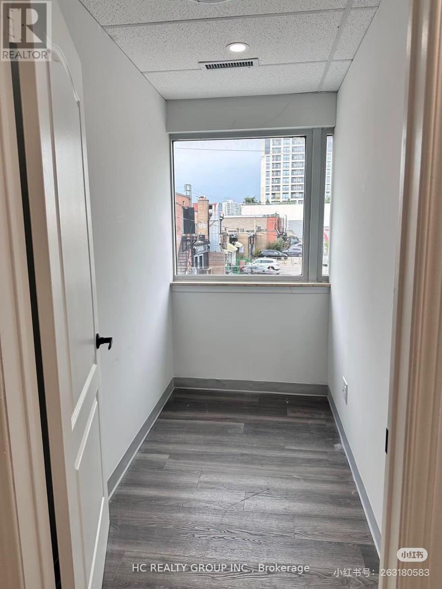 2b - 7027 Yonge Street, Markham, Ontario  L3T 2A5 - Photo 9 - N13447482