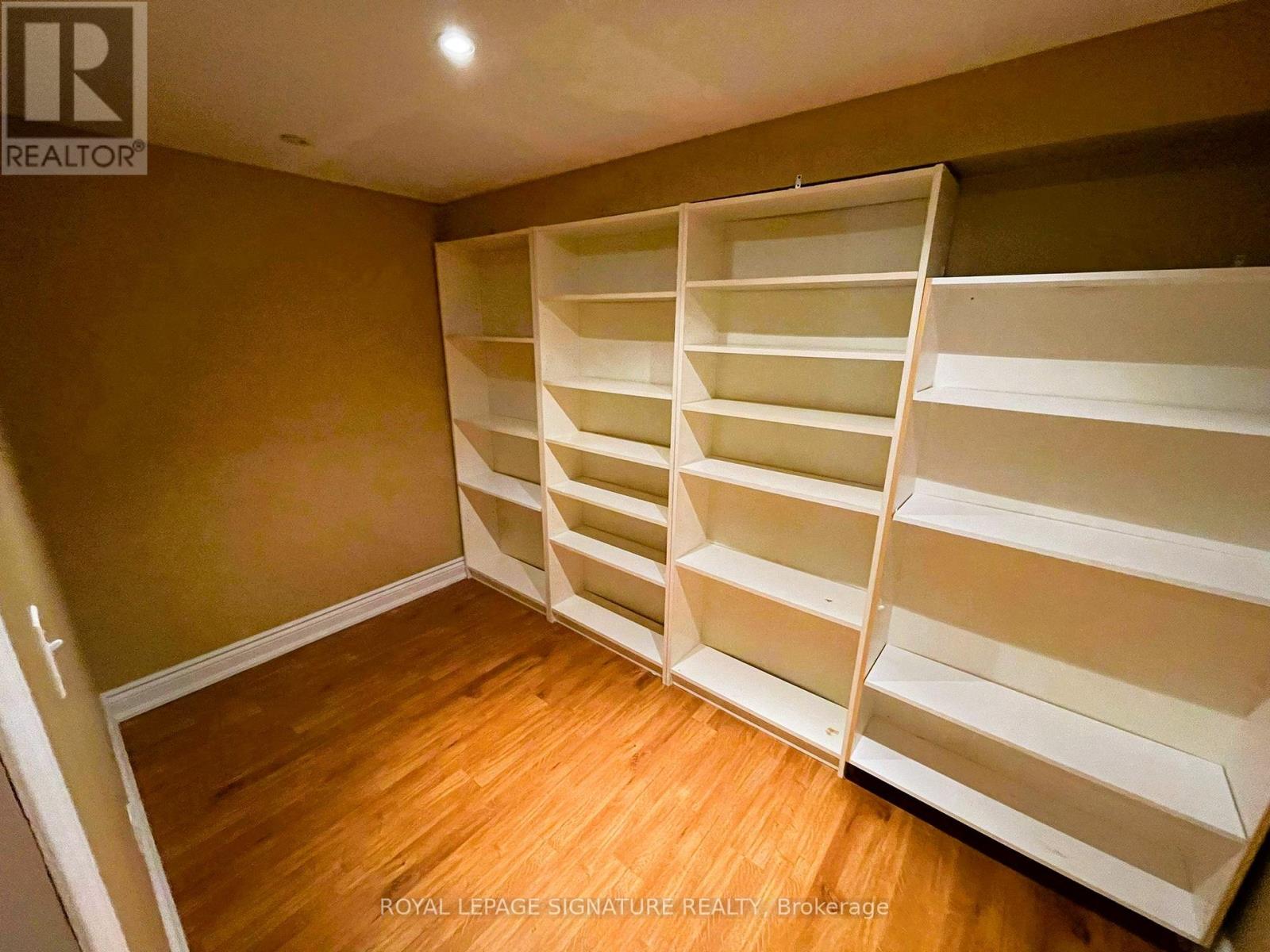 Bsmt - 687 Shanahan Boulevard, Newmarket, Ontario  L3X 1P8 - Photo 6 - N13447596