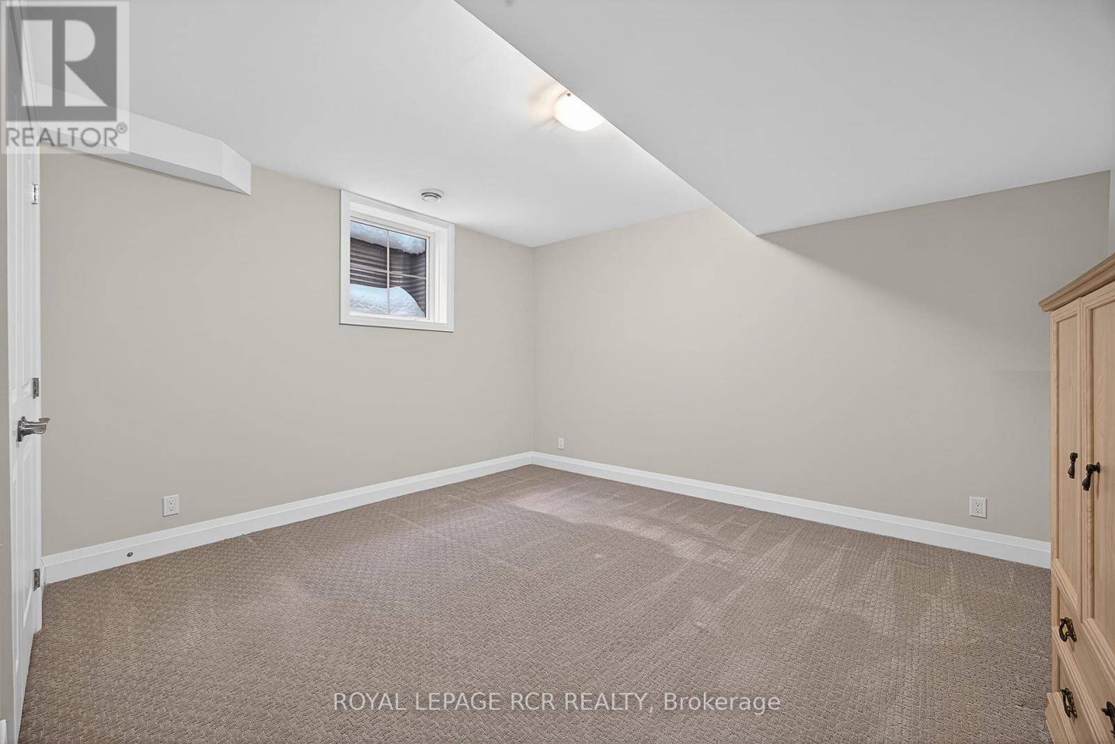 3 Thoroughbred Drive, Oro-Medonte, Ontario  L0K 1E0 - Photo 33 - S13447548