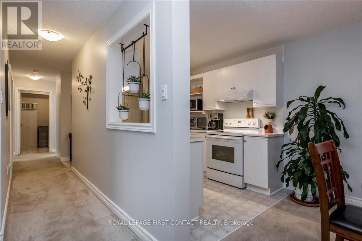 102 - 131 Clapperton Street, Barrie, Ontario  L4M 3G3 - Photo 14 - S13447552