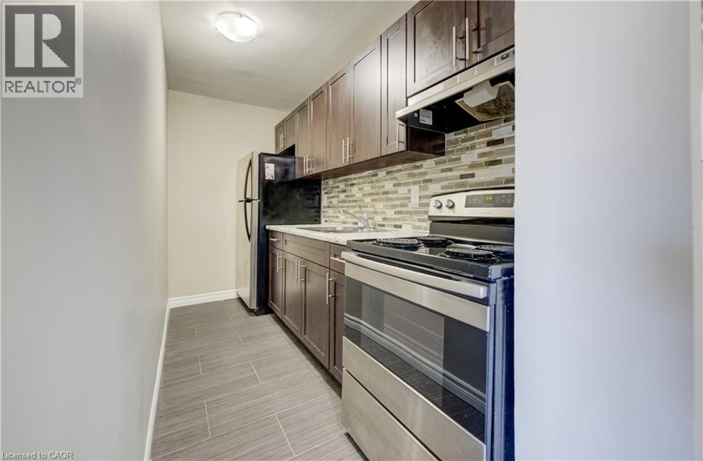 317 Erb Street W Unit# 5, Waterloo, Ontario  N2L 1W4 - Photo 10 - 40839138
