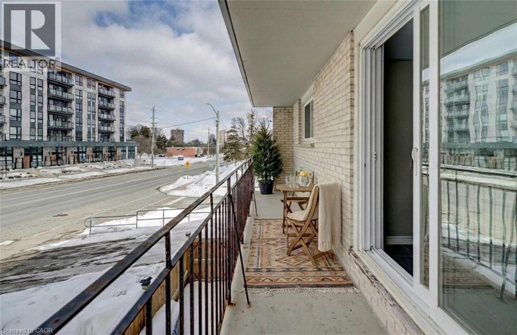 317 Erb Street W Unit# 5, Waterloo, Ontario  N2L 1W4 - Photo 5 - 40839138
