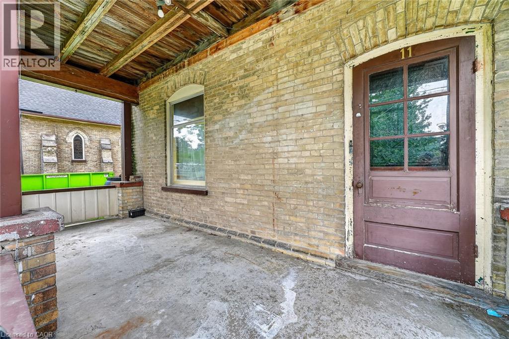 11 Byron Street, New Hamburg, Ontario  N3A 1P1 - Photo 4 - 40840074