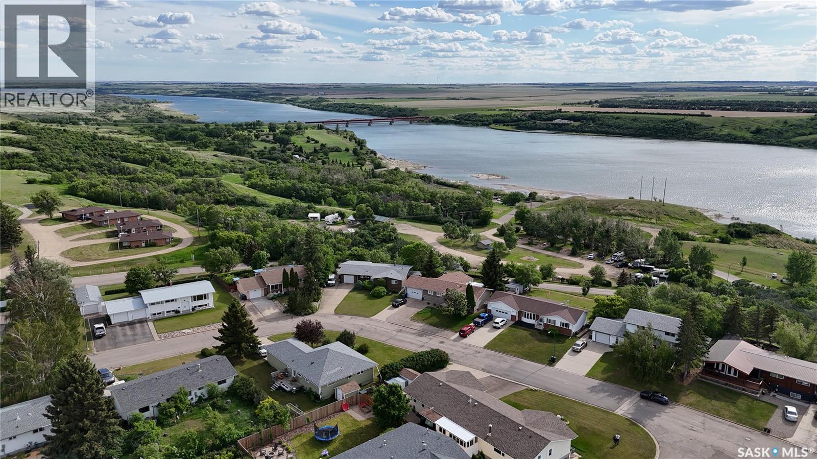 51 Tufts Crescent, Outlook, Saskatchewan  S0L 2N0 - Photo 54 - SK038565