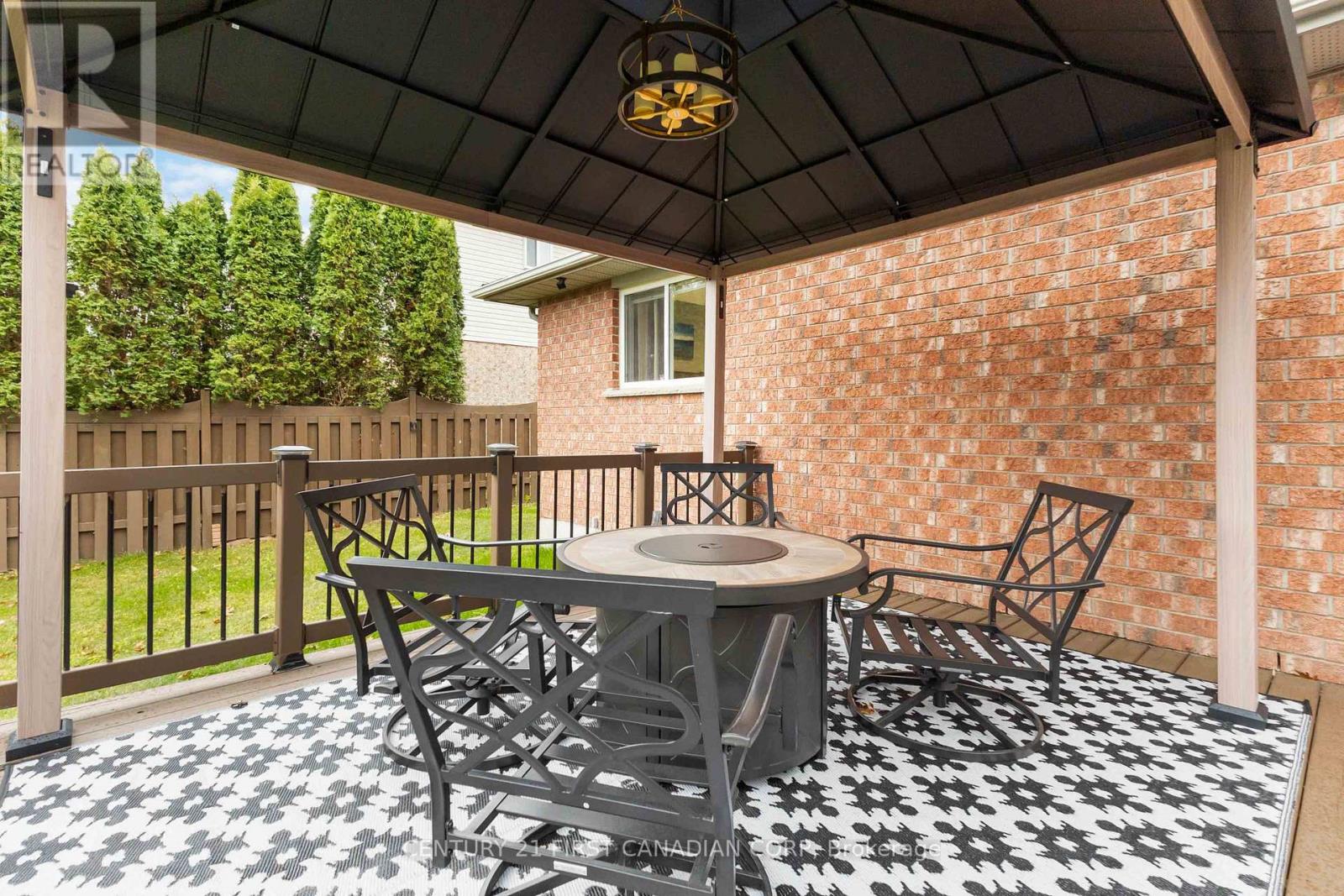 7 Juniper Crescent, Strathroy-Caradoc, Ontario  N7G 4C1 - Photo 10 - X13447670