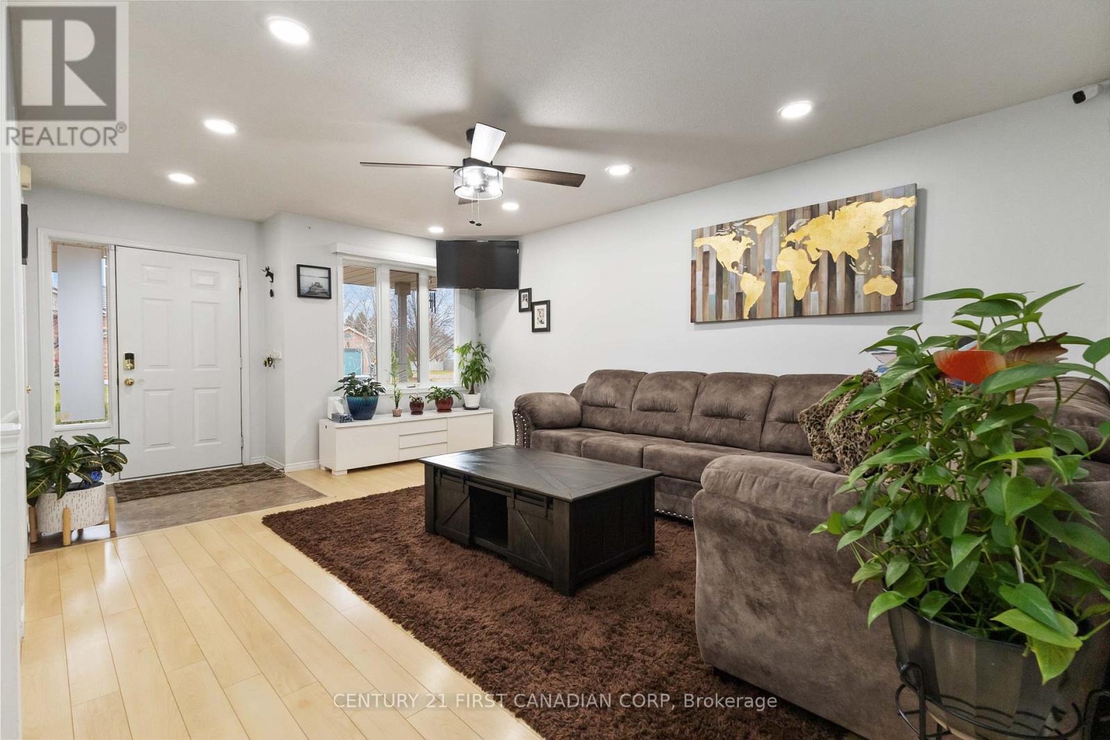 7 Juniper Crescent, Strathroy-Caradoc, Ontario  N7G 4C1 - Photo 5 - X13447670