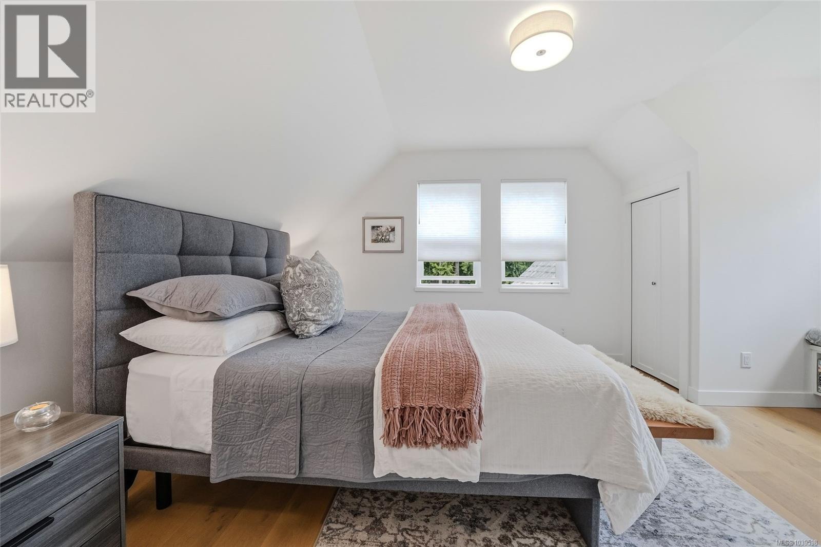 234 Fern Rd W, Qualicum Beach, British Columbia  V9K 1S4 - Photo 36 - 1039598