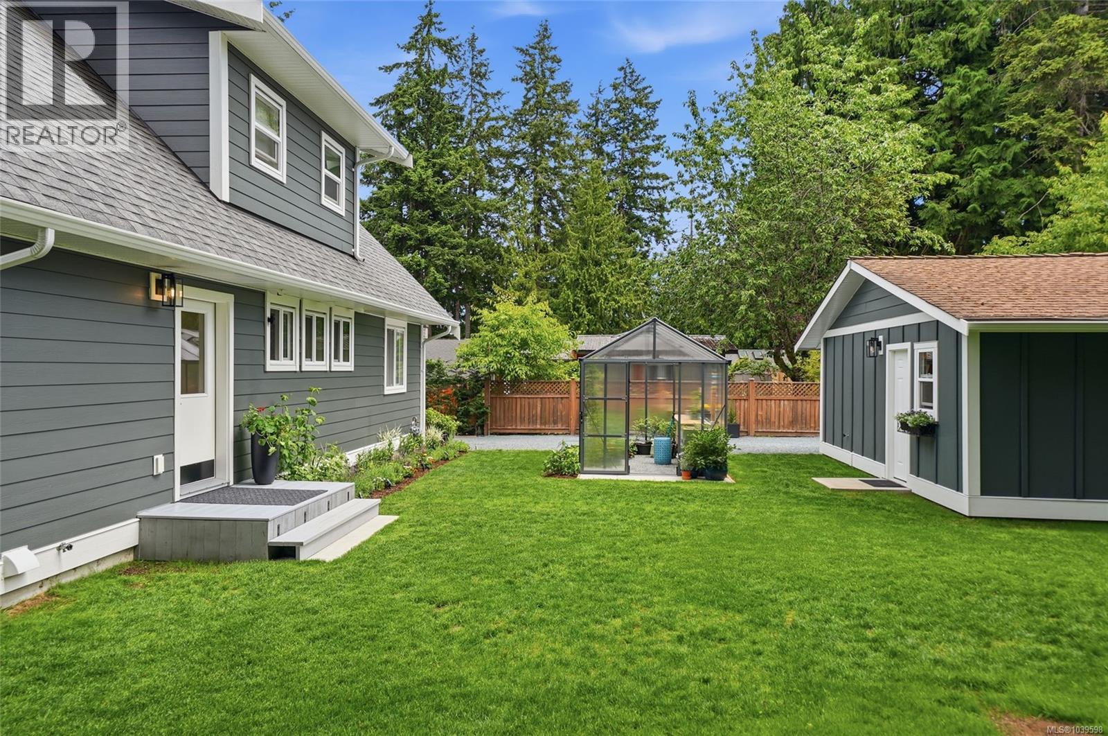 234 Fern Rd W, Qualicum Beach, British Columbia  V9K 1S4 - Photo 57 - 1039598