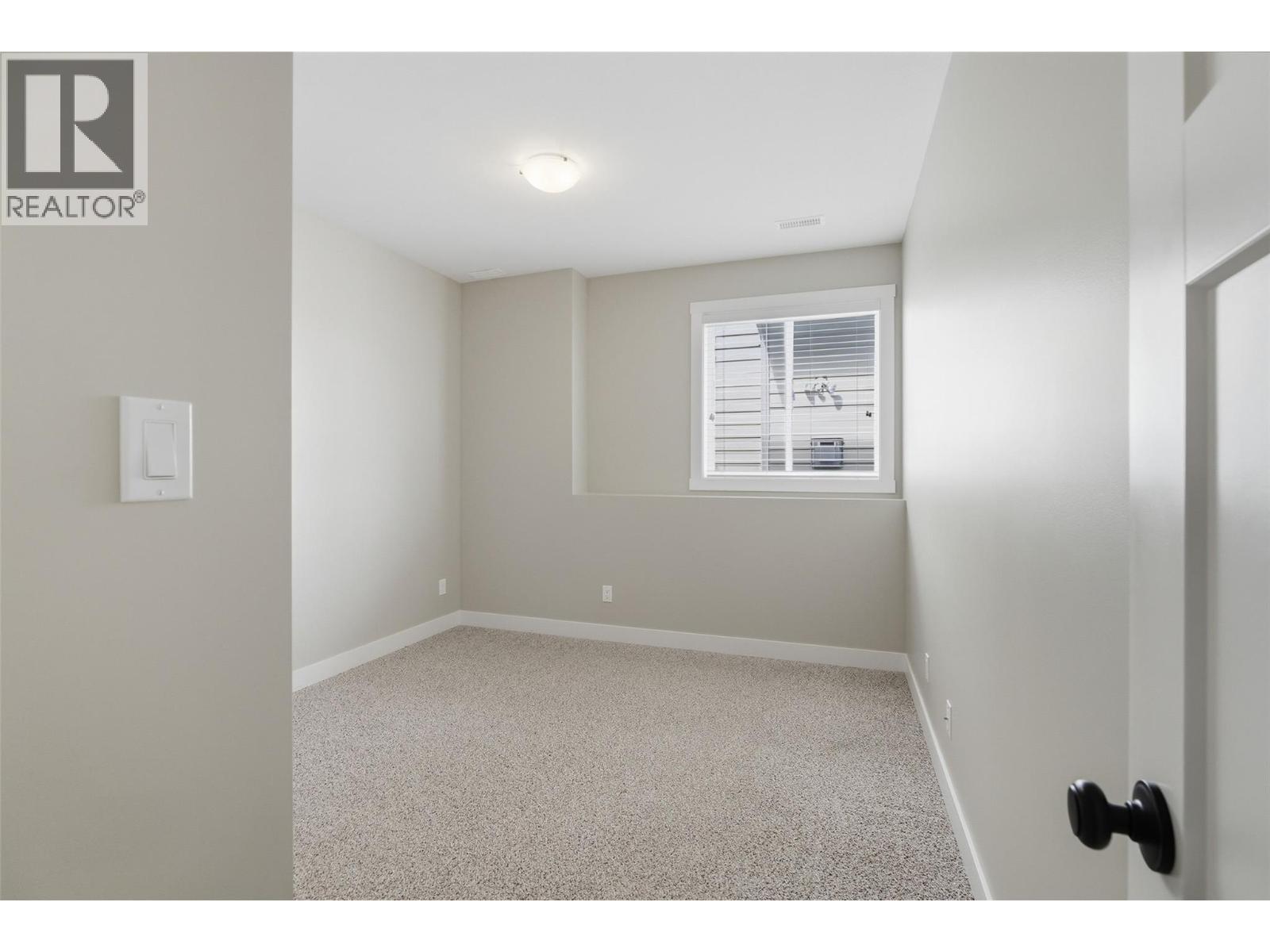 1996 Galore Crescent, Kamloops, British Columbia  V2E 0A7 - Photo 57 - 10391077