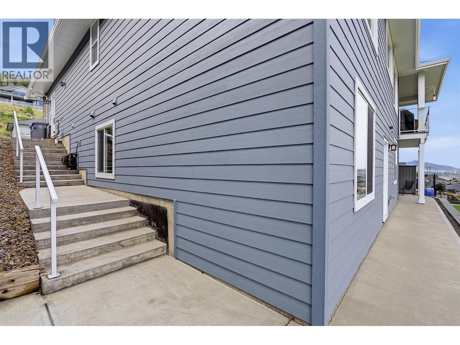 1996 Galore Crescent, Kamloops, British Columbia  V2E 0A7 - Photo 47 - 10391077