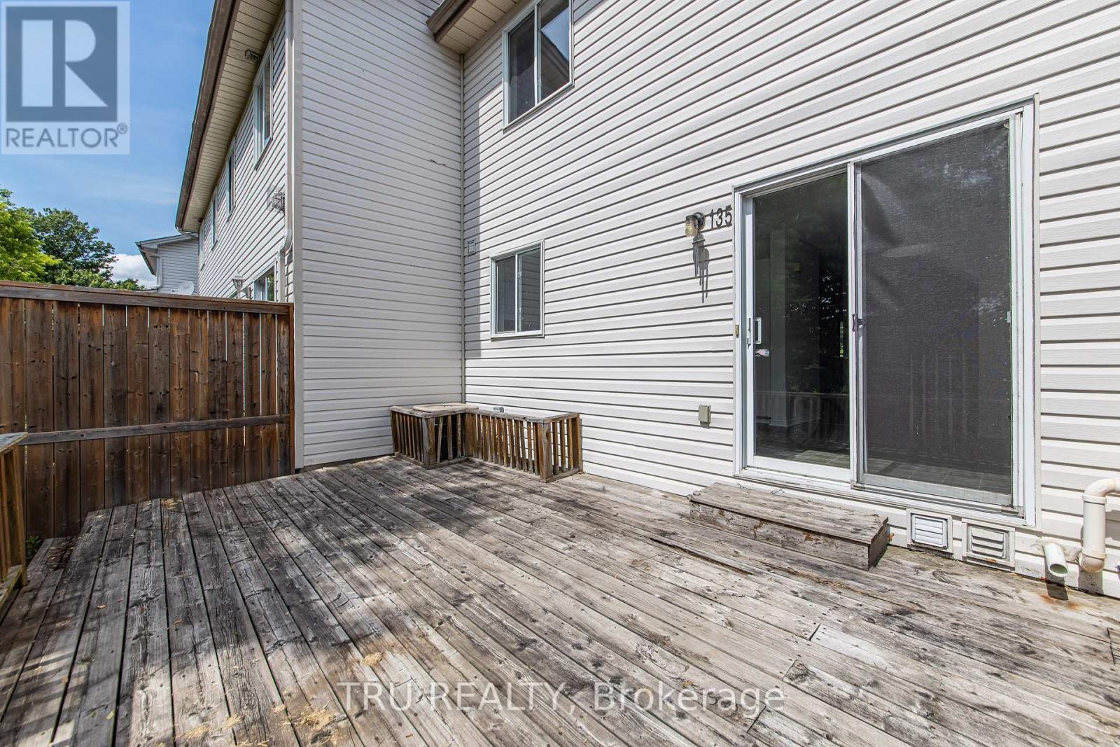 135 Margrave Avenue, Ottawa, Ontario  K1T 3X8 - Photo 43 - X13447734
