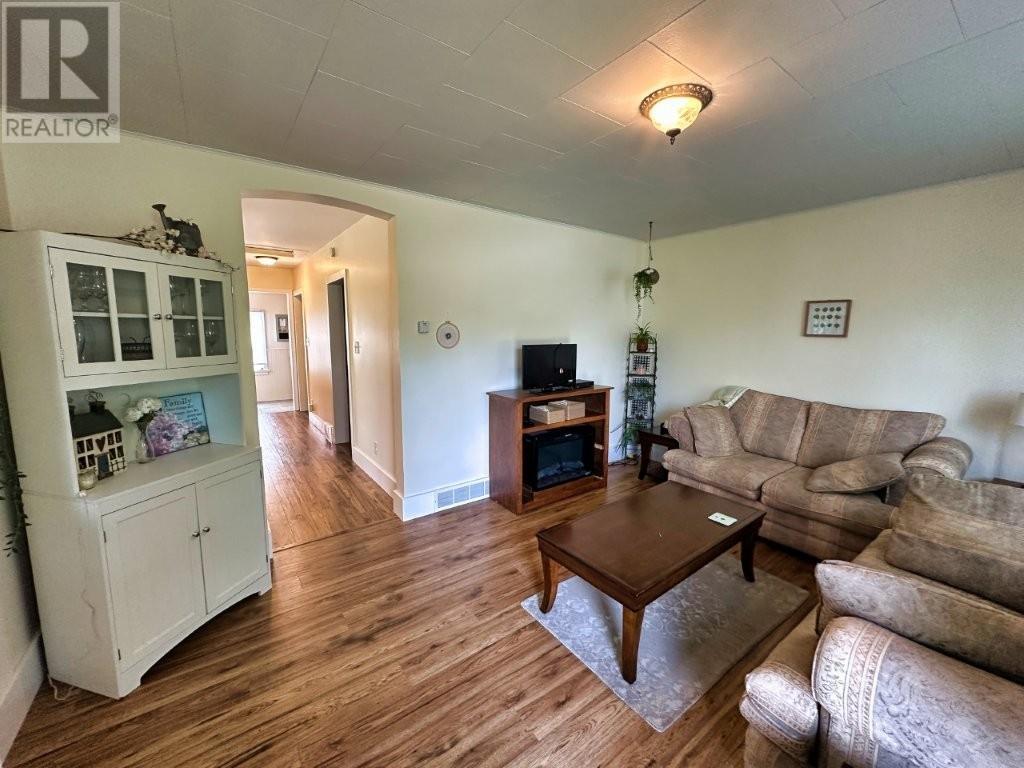 120 7th Street, Nipigon, Ontario  P0T 2J0 - Photo 16 - TB2601515