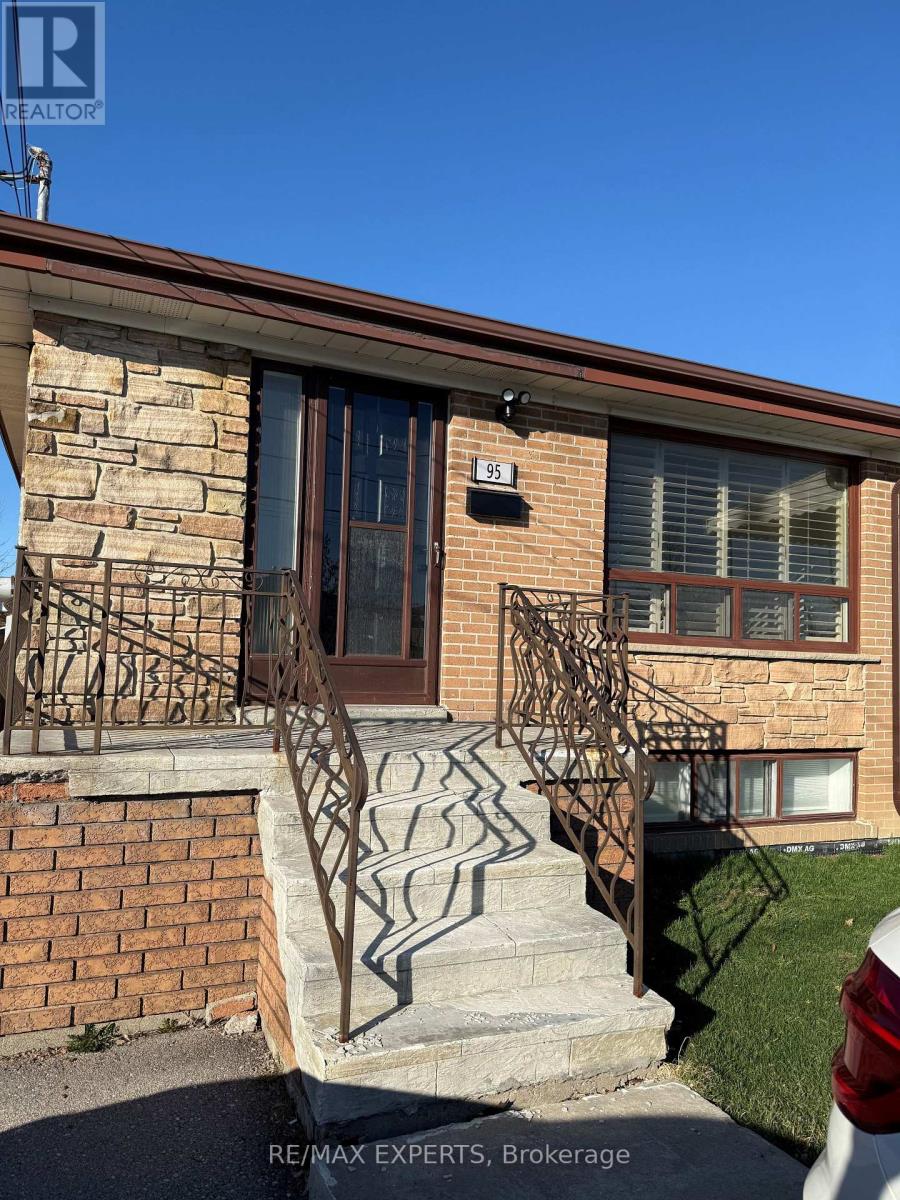 95 NAVENBY CRESCENT, Toronto, Ontario