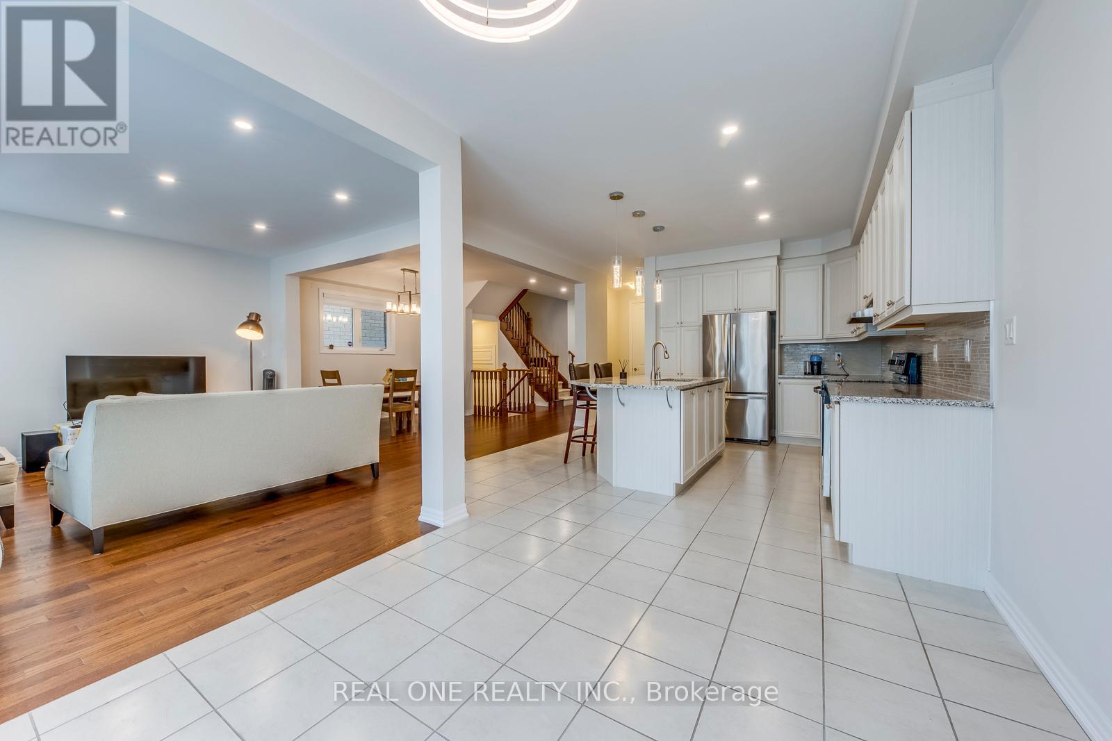 276 Sixteen Mile Drive, Oakville, Ontario  L6M 0V8 - Photo 20 - W13447456