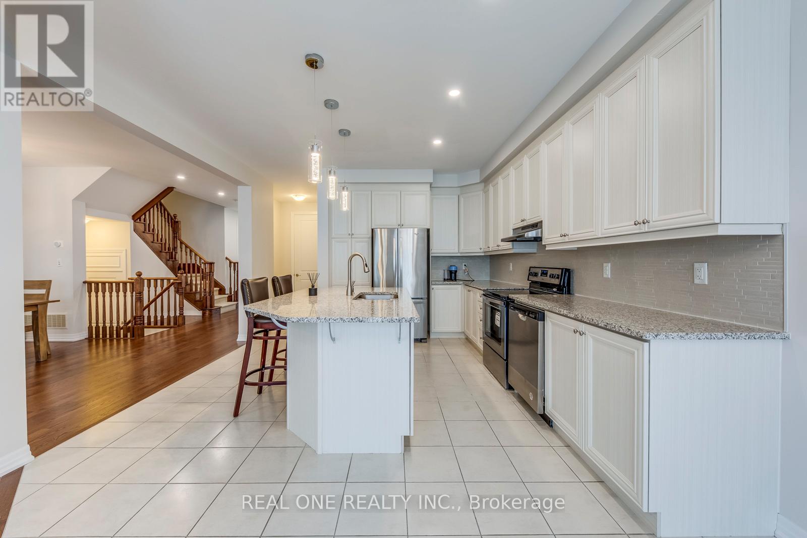 276 Sixteen Mile Drive, Oakville, Ontario  L6M 0V8 - Photo 21 - W13447456