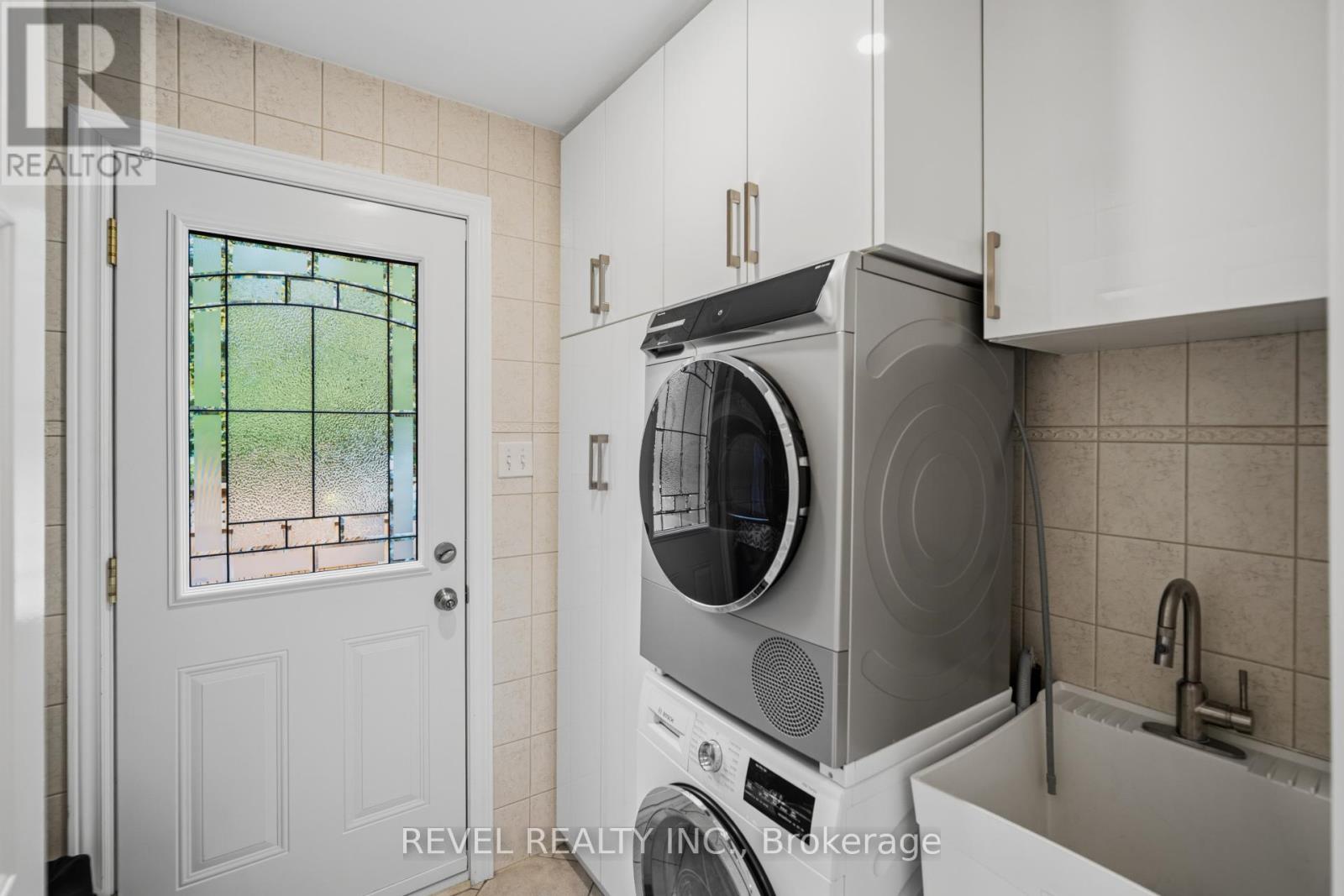 6144 Tenth Line W, Mississauga, Ontario  L5N 5S7 - Photo 18 - W13447542