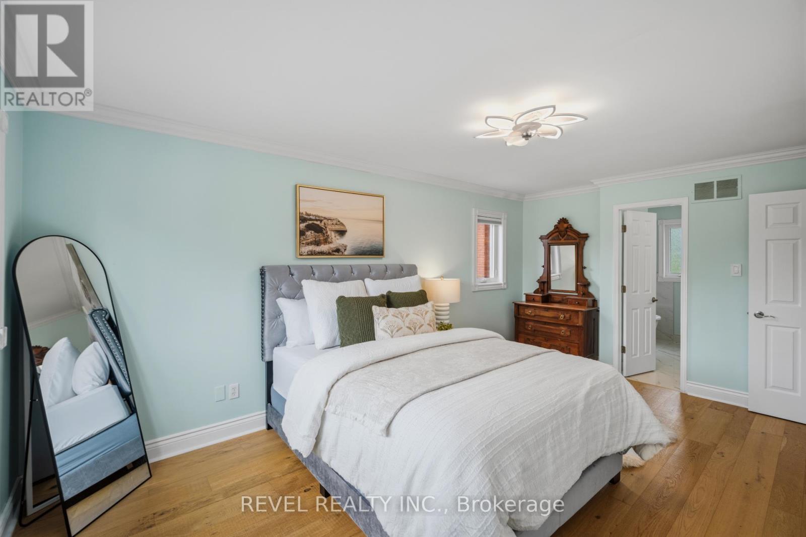 6144 Tenth Line W, Mississauga, Ontario  L5N 5S7 - Photo 20 - W13447542