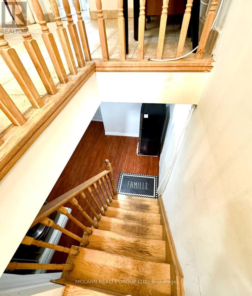 Main - 32 Belgravia Avenue, Toronto, Ontario  M6E 2M5 - Photo 13 - W13447594