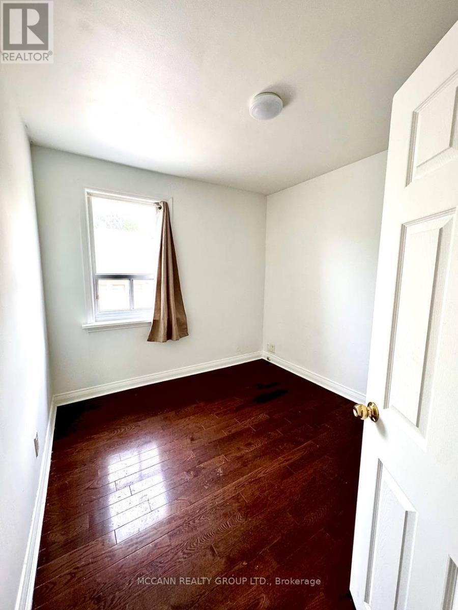 Main - 32 Belgravia Avenue, Toronto, Ontario  M6E 2M5 - Photo 8 - W13447594