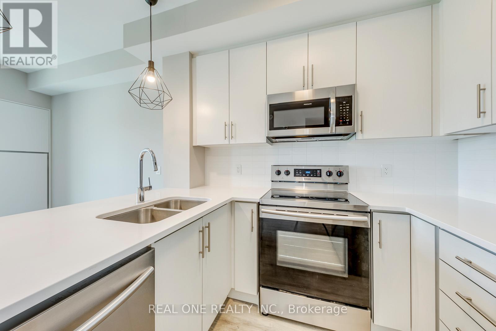 533 - 128 Grovewood Common, Oakville, Ontario L6H 0X3 - Photo 13 - W13447630