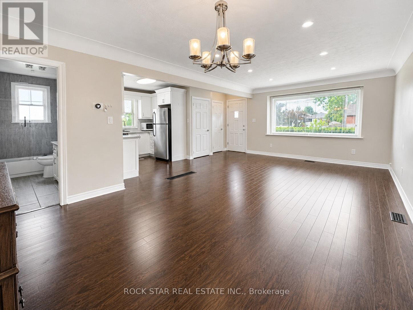 144 Winchester Boulevard, Hamilton, Ontario  L8T 2N2 - Photo 5 - X13447396