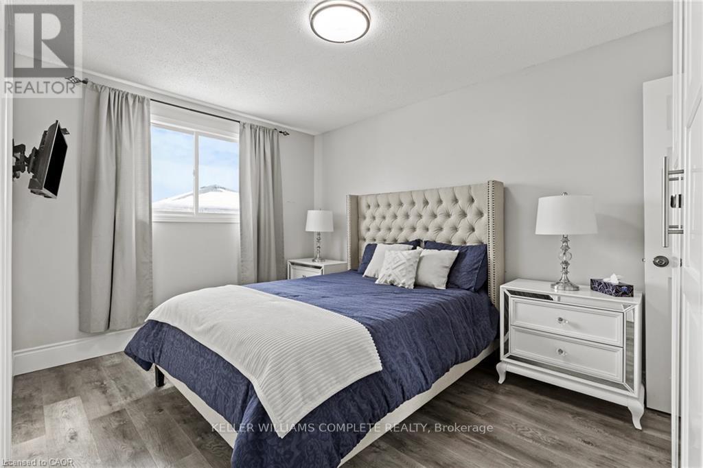 27 Barbara Court, Hamilton, Ontario  L8W 2M1 - Photo 19 - X13447584