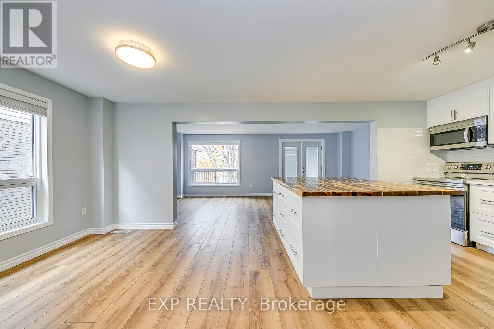 76 Gibb Street, Cambridge, Ontario  N3C 4C5 - Photo 3 - X13447586