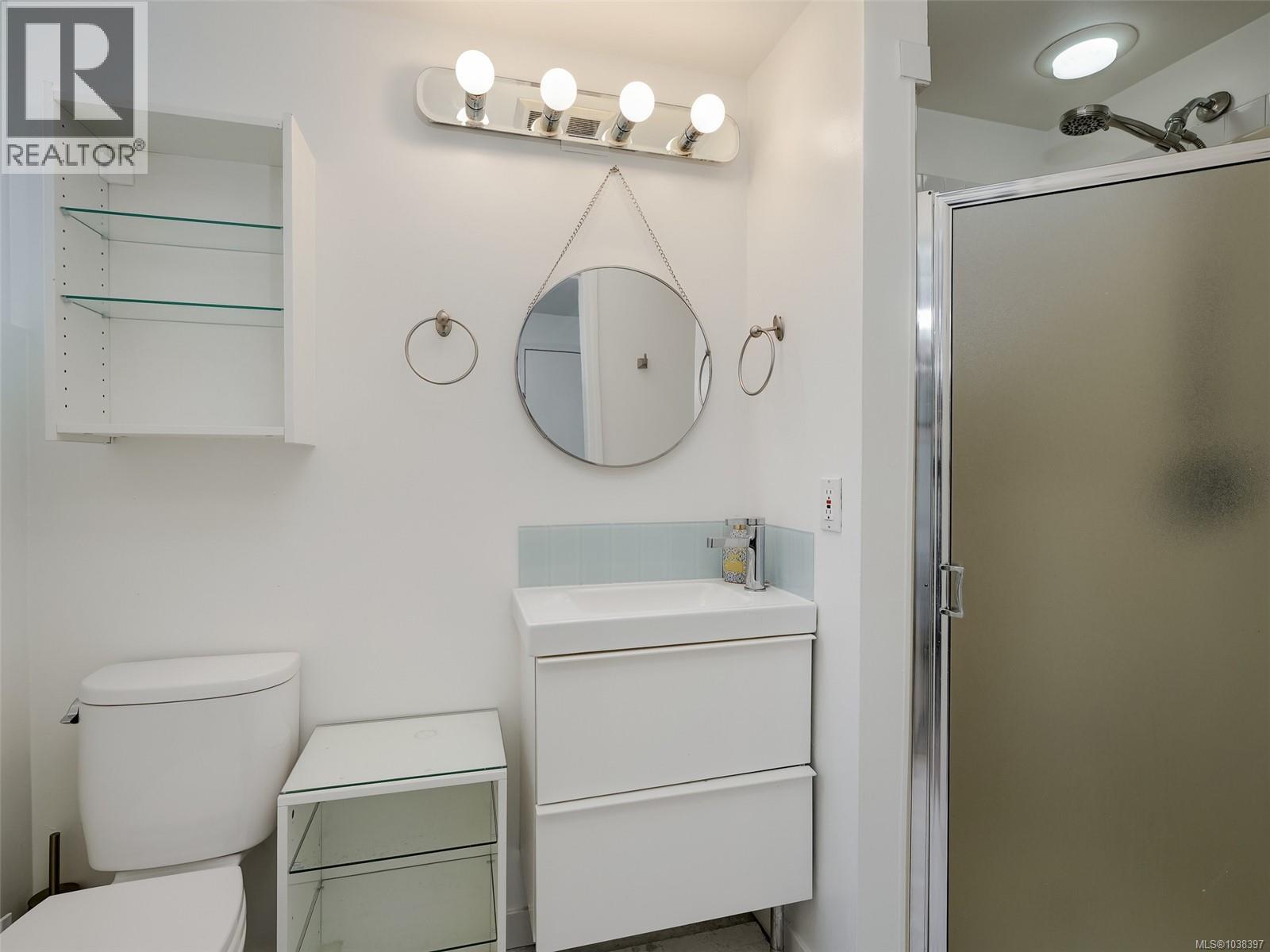2979 Westdowne Rd, Oak Bay, British Columbia  V8R 5G1 - Photo 39 - 1038397