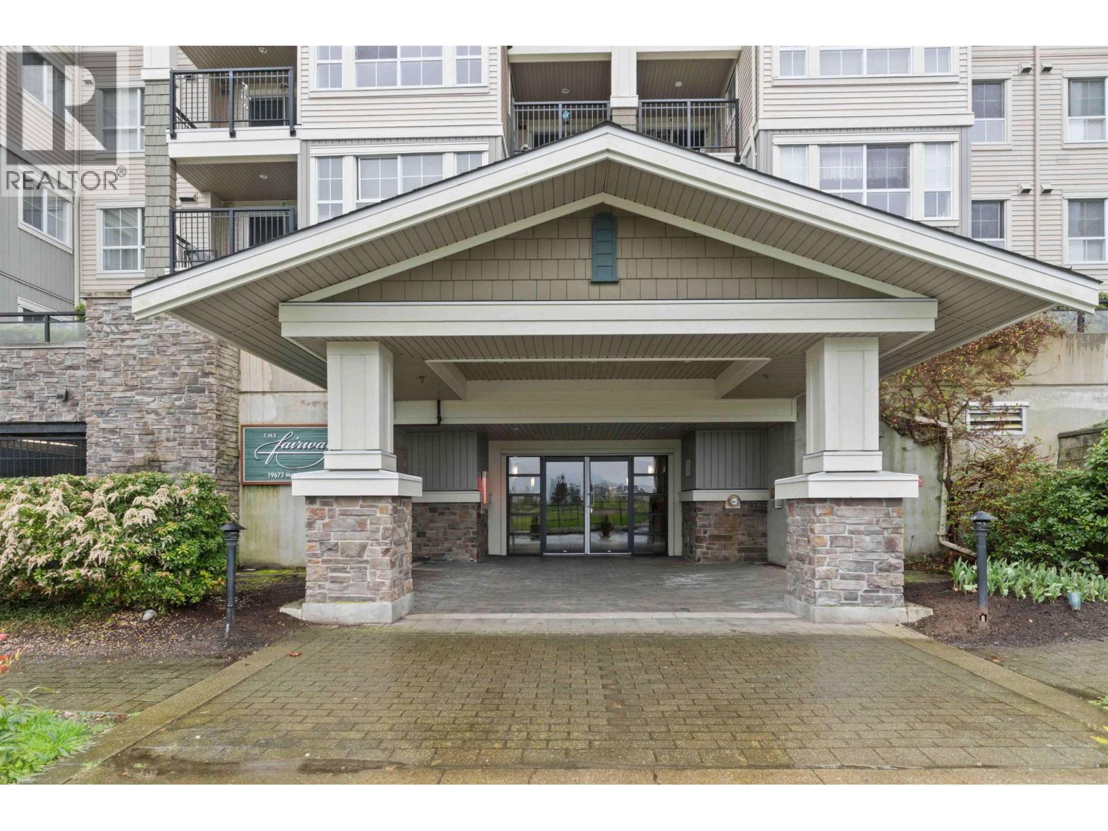 232 19673 Meadow Gardens Way, Pitt Meadows, British Columbia  V3Y 0A1 - Photo 2 - R3135995