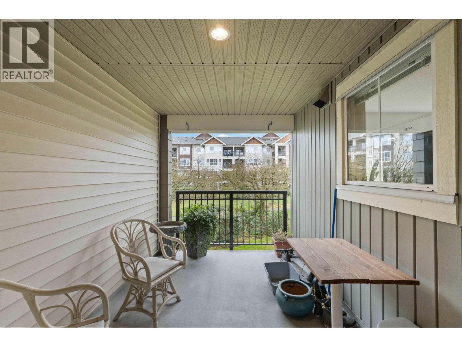 232 19673 Meadow Gardens Way, Pitt Meadows, British Columbia  V3Y 0A1 - Photo 27 - R3135995