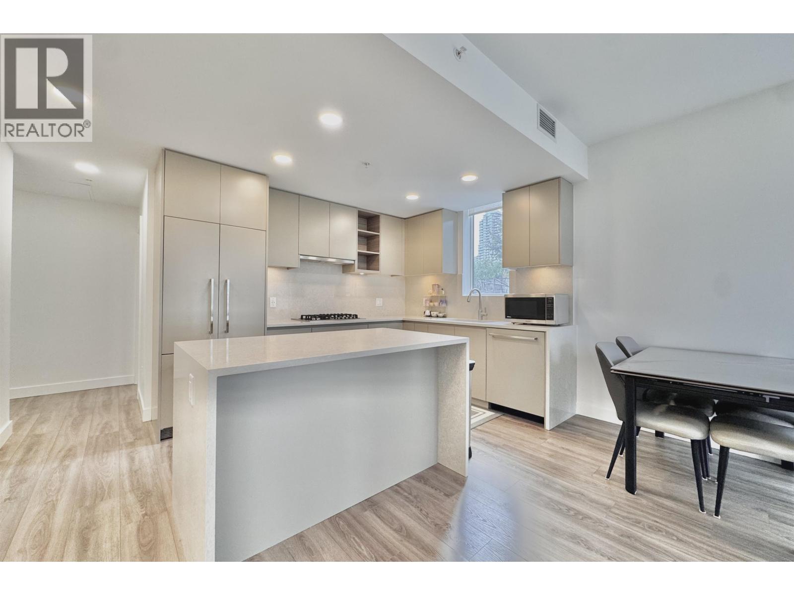 301 4433 Alaska Street, Burnaby, British Columbia  V5C 5T3 - Photo 6 - R3136008