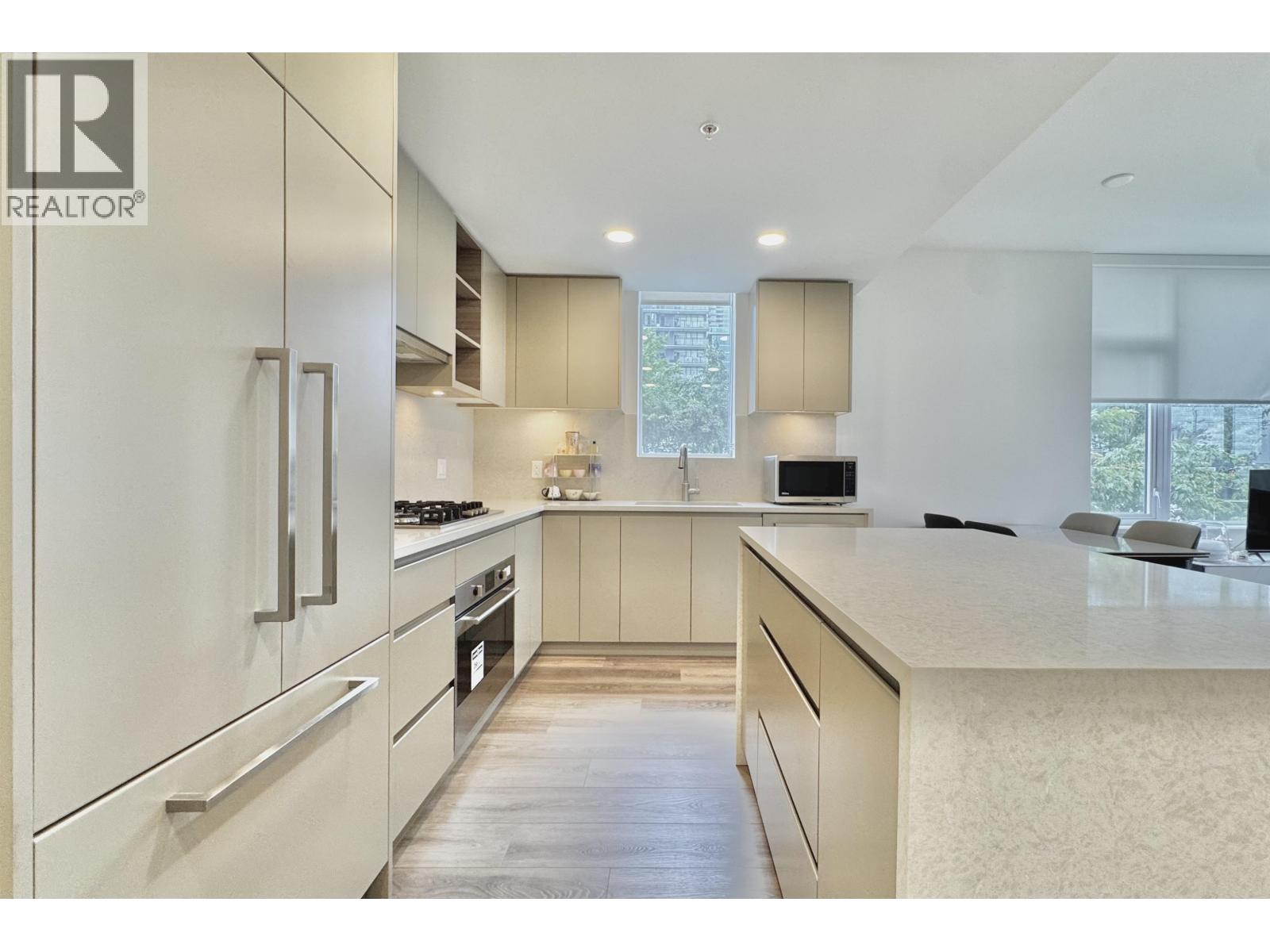 301 4433 Alaska Street, Burnaby, British Columbia  V5C 5T3 - Photo 8 - R3136008