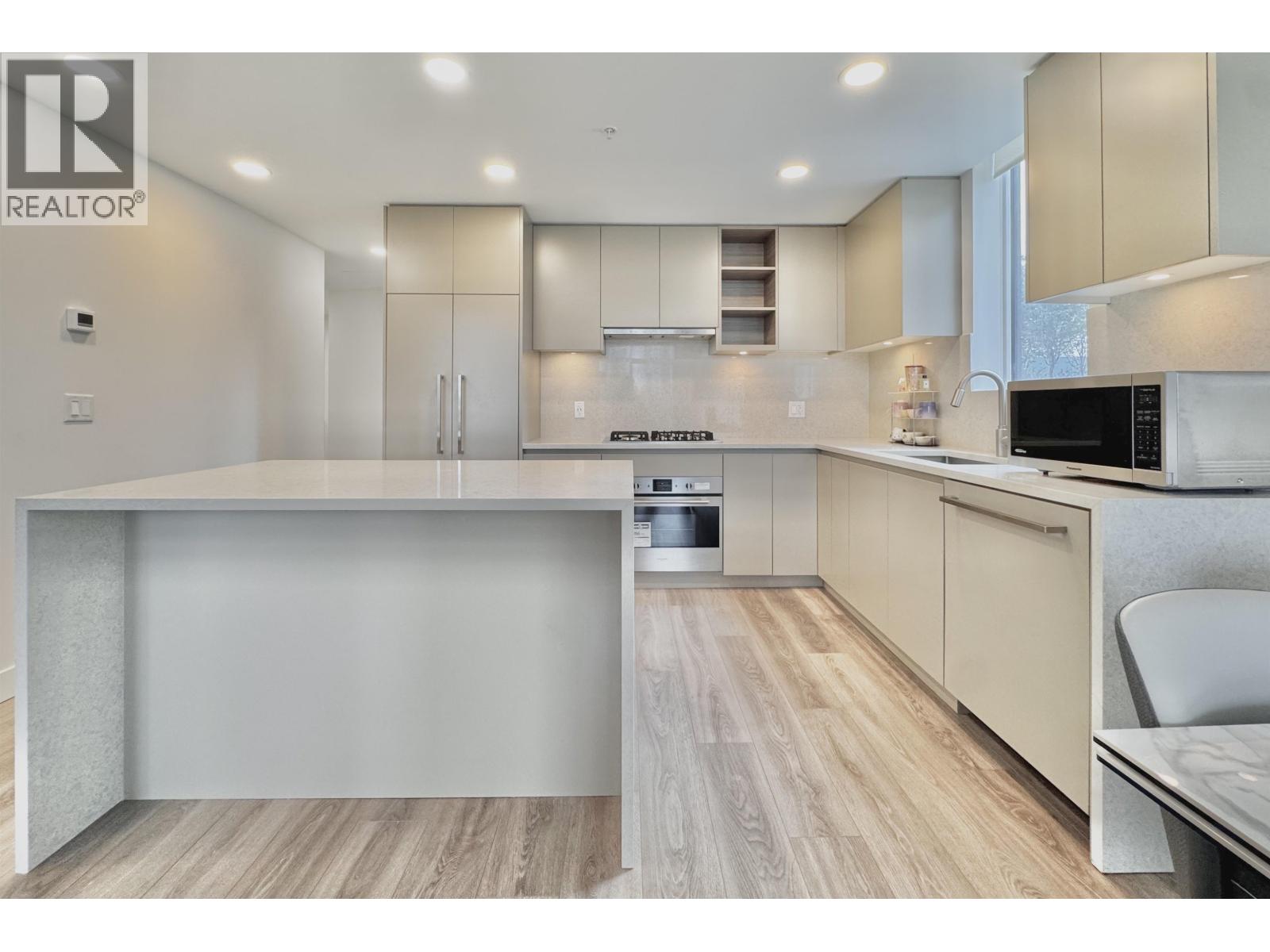 301 4433 Alaska Street, Burnaby, British Columbia  V5C 5T3 - Photo 9 - R3136008