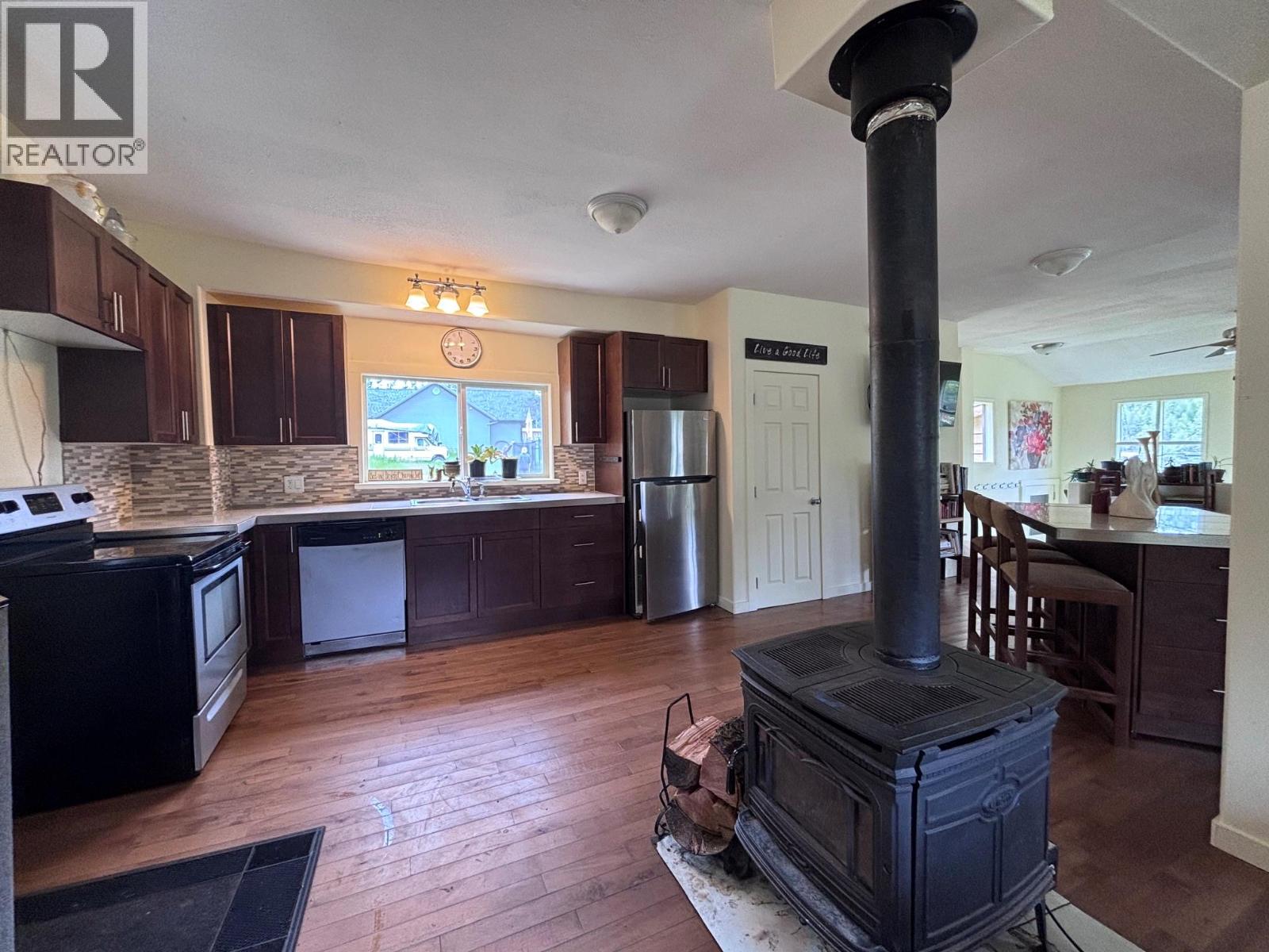 456 Long Lake Avenue, Greenwood, British Columbia  V0H 1J0 - Photo 12 - 10391427