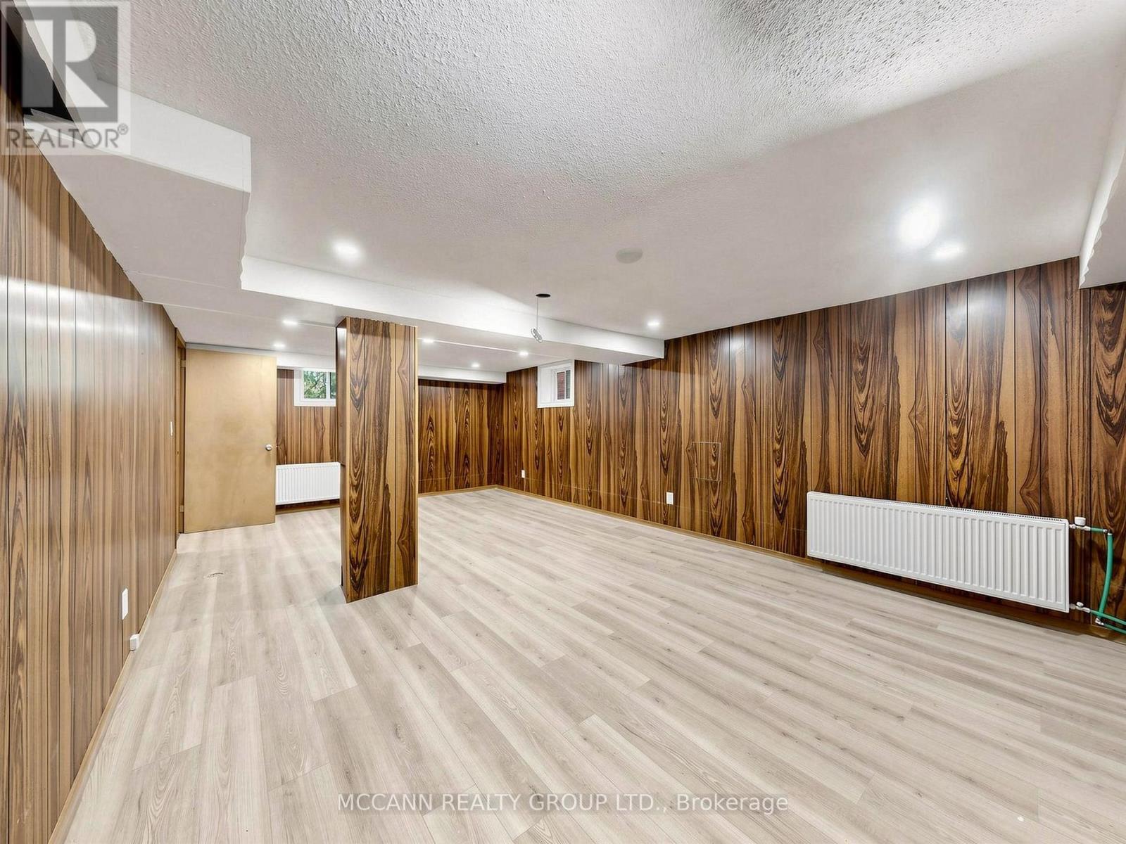 310 St Germain Avenue, Toronto, Ontario  M5M 1W3 - Photo 29 - C13447678