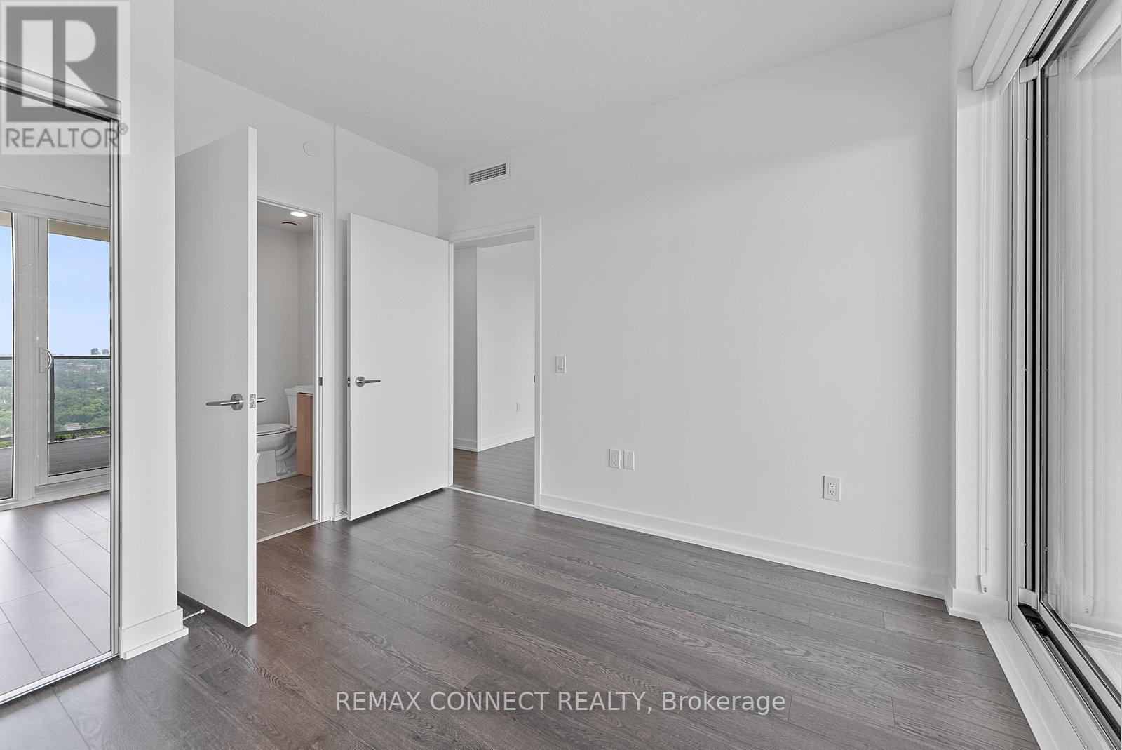 2511 - 50 O'neill Road, Toronto, Ontario  M3C 0R1 - Photo 14 - C13447708