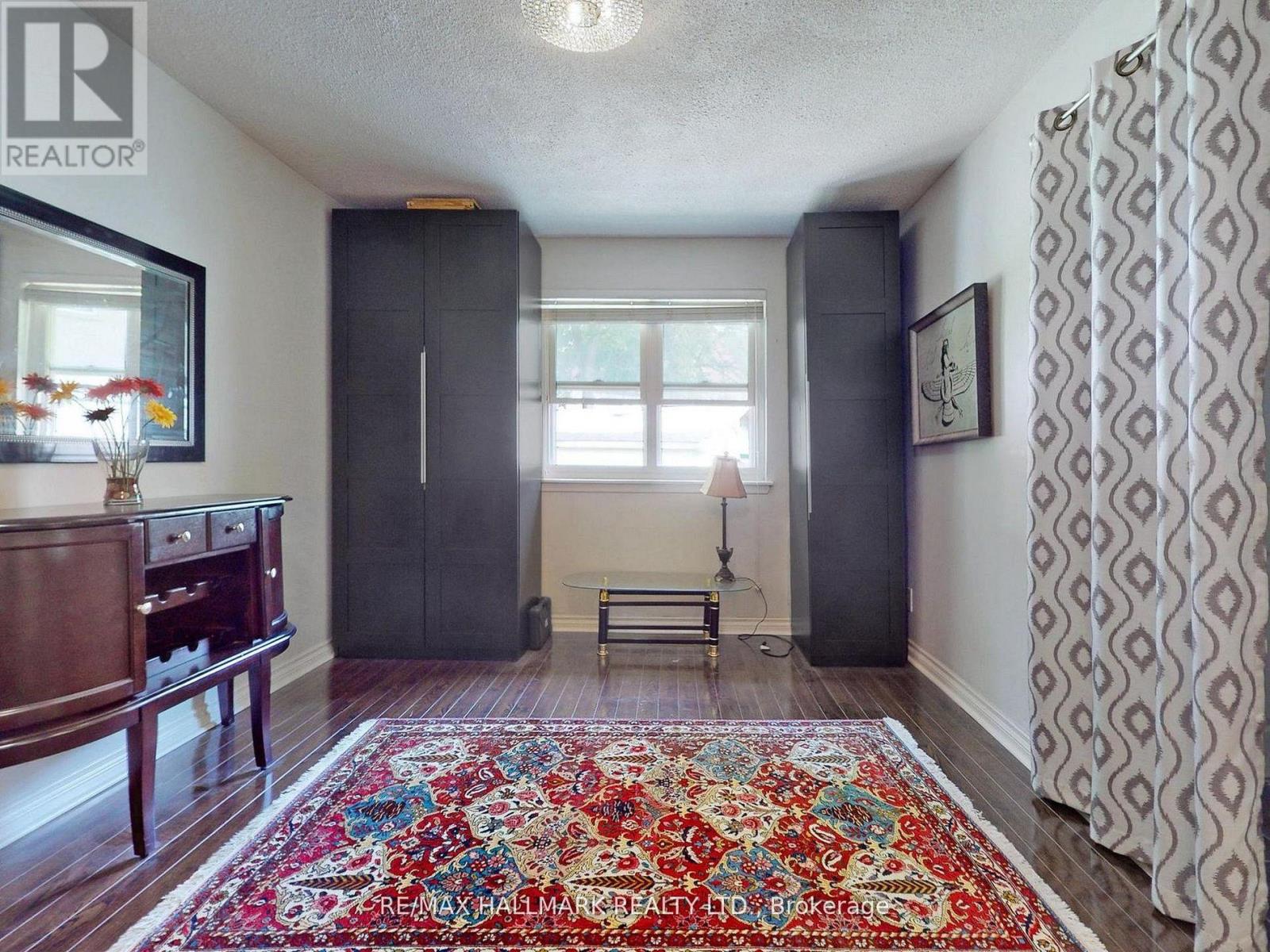 16 Dunboyne Court, Toronto, Ontario  M2R 2B7 - Photo 12 - C13447740